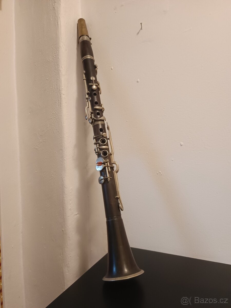 Krásný starý velký klarinet - 9