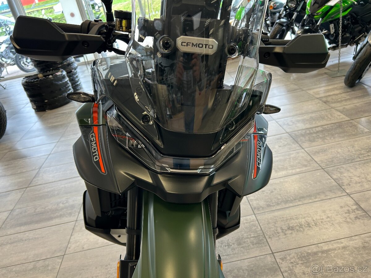 CF Moto MT-X 1000 2026 - 9