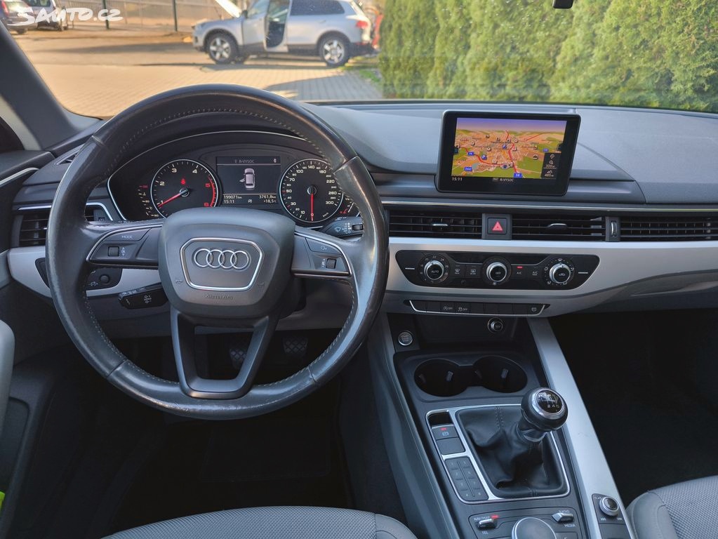 Audi A4, 2.0 TDi - 9