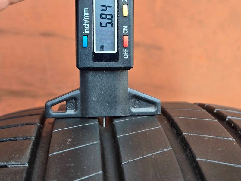 Letní Bridgestone 215/60/16 - 9