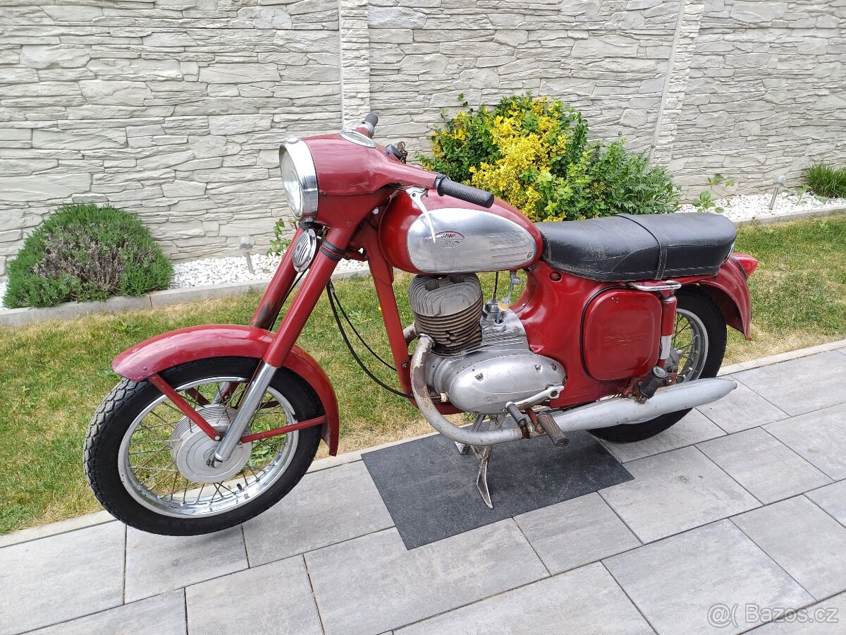 Jawa 250/559 Panelka s TP - 9