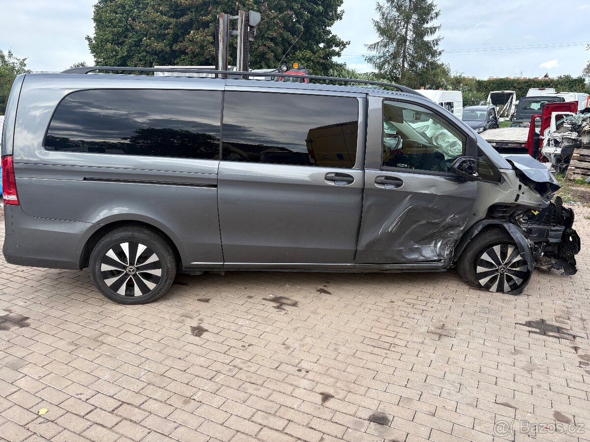Mercedes vito Tourer 119 - 9
