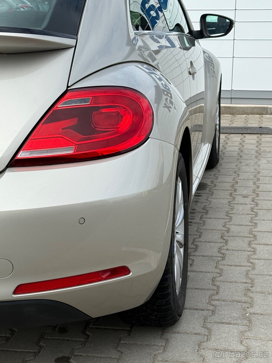VOLKSWAGEN BEETLE 1.4 TSI 2012 - 9