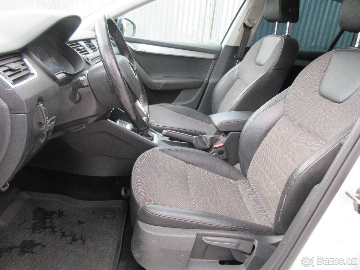 Škoda Octavia 1.2 TSI 110k Ambition - 9