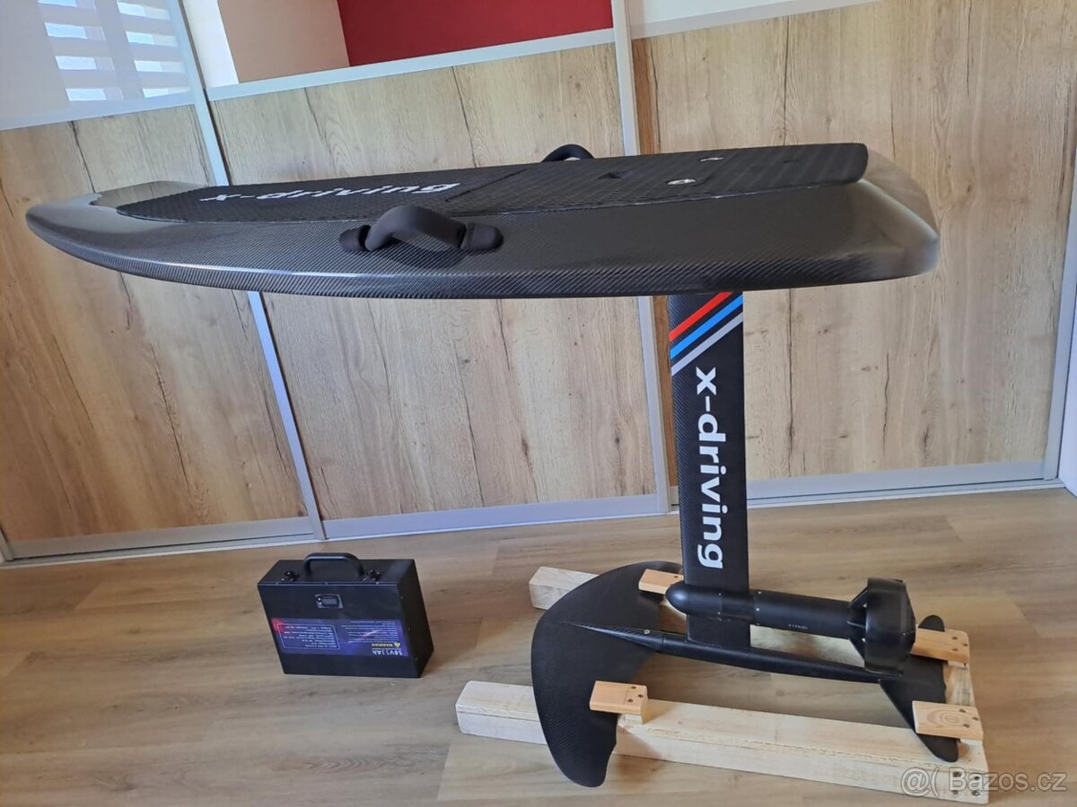 Elektrický surf: jetsurf a E-foil, pronájem i prodej - 9