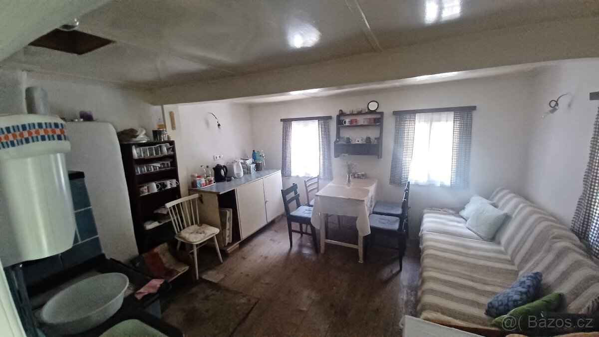 Stavební pozemek Líšnice..chalupa,zahrada,chatka 2653m2 - 9