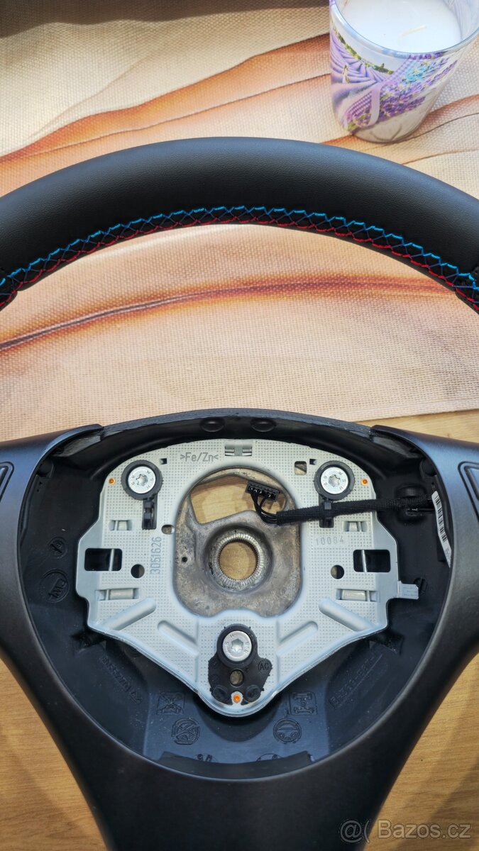 VOLANT BMW E90 E91 E92 E93 E82 M sport E90M - 9