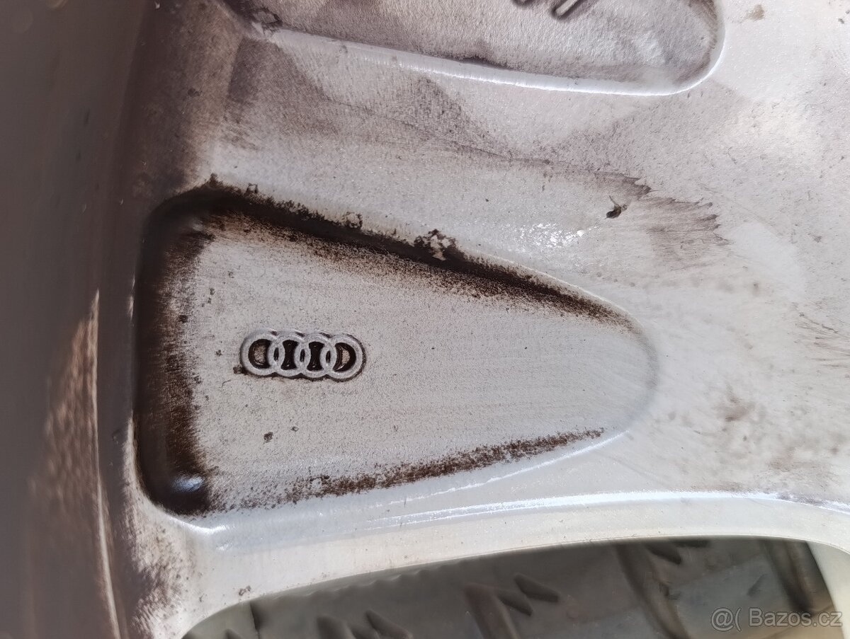 Prodám sadu ALU disků Audi R17 205/55/16 - 9