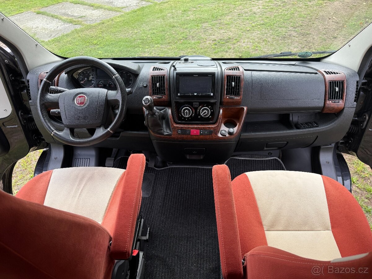 obytný vůz Bürstner IXEO time - 9