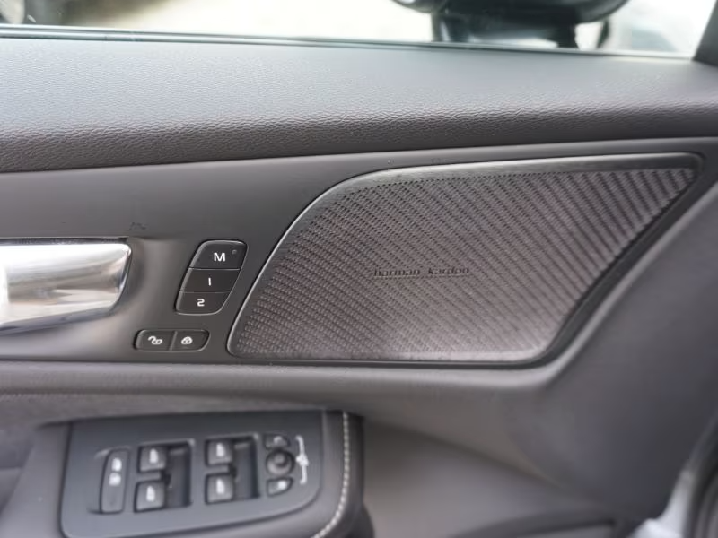 Volvo S60 T5 AWD R-Design Pro - 9