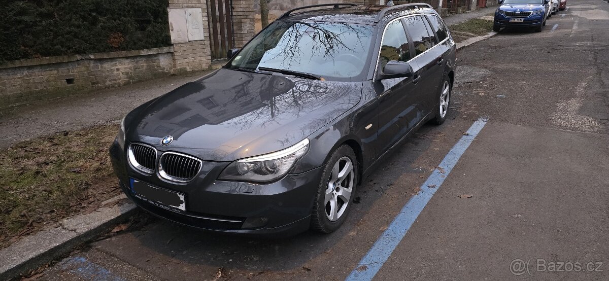 BMW E61 530d, manuál - 9