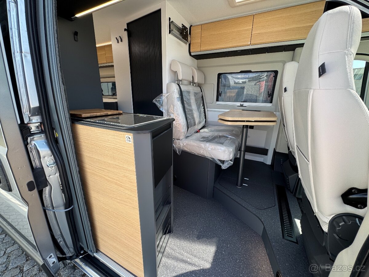 ADRIA TWIN 640 SGX edice 60Y, plná výbava - 9