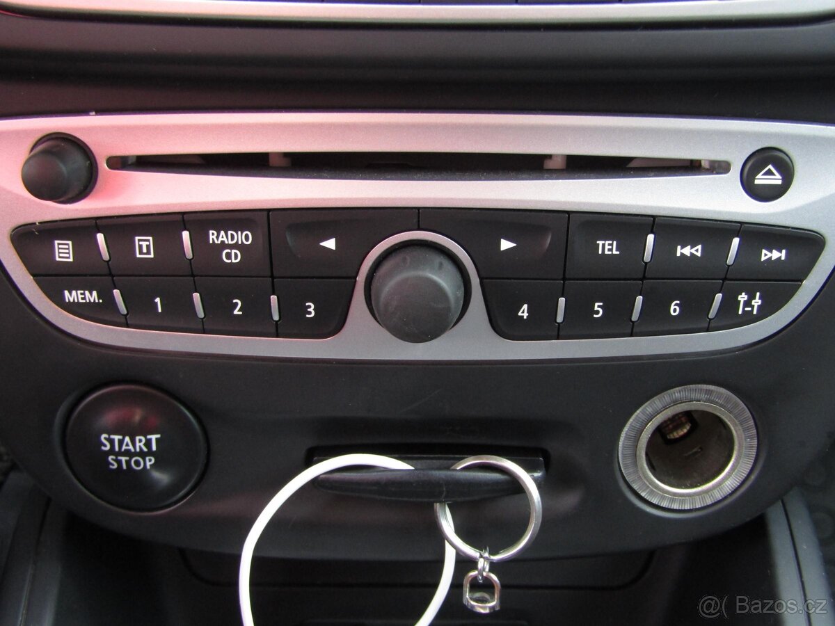 Renault Mégane 1.5 dCi , 81 kW nafta, 2011 - 9