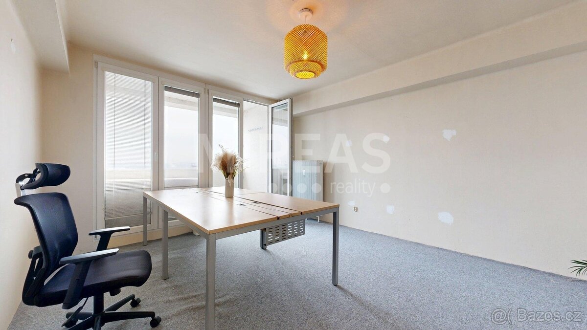 Ml. Boleslav, prodej bytu v OV 3 + 1, 80 m2 + 2 lodžie a s - 9