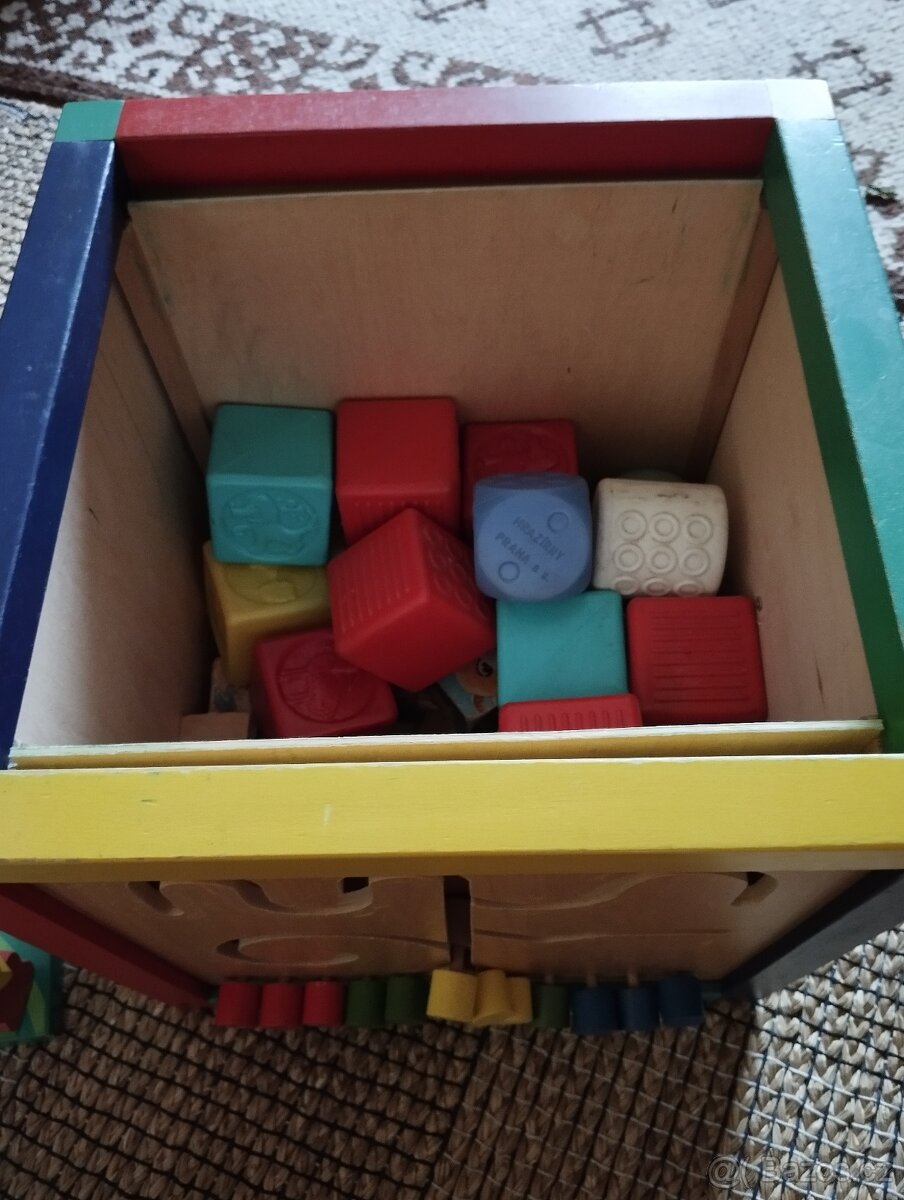 Houpací koník a jiné hračky pro deti - 9