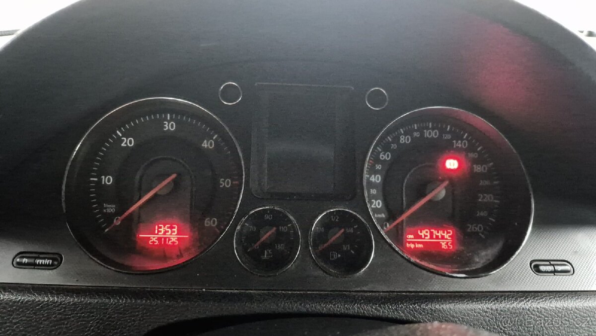 Volkswagen Passat - 9