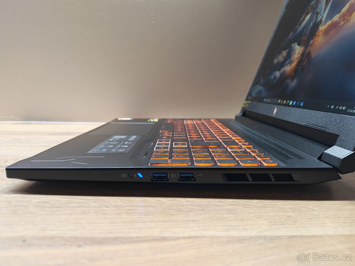 RTX 5070 8GB_ACER NITRO V16 AI_R7 260_16GB_1TB_180HZ - 9