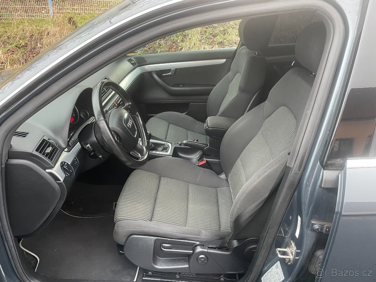 Audi A4 b7 combi 2.0 tdi 103kw r.v 2008 serviska - 9