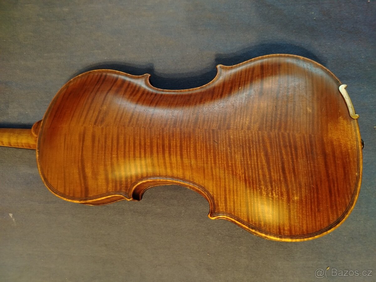 Staré 4/4 housle - 9