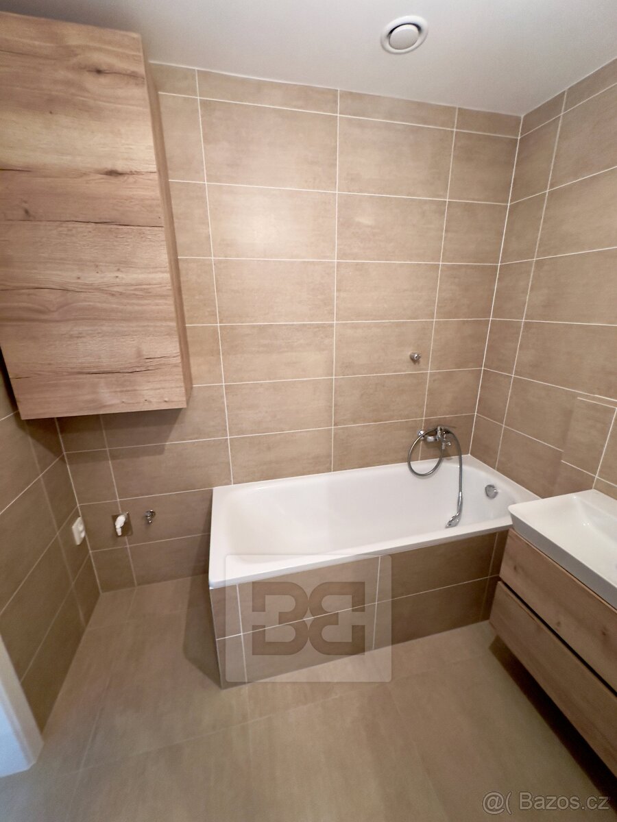 Prodej bytu 1+kk 43 m² - rezidence SO-HO, ev.č. N08529 - 9