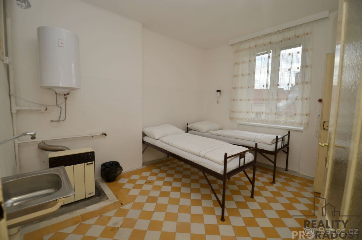 Prodej bytu 4+kk 95 m2 - 9