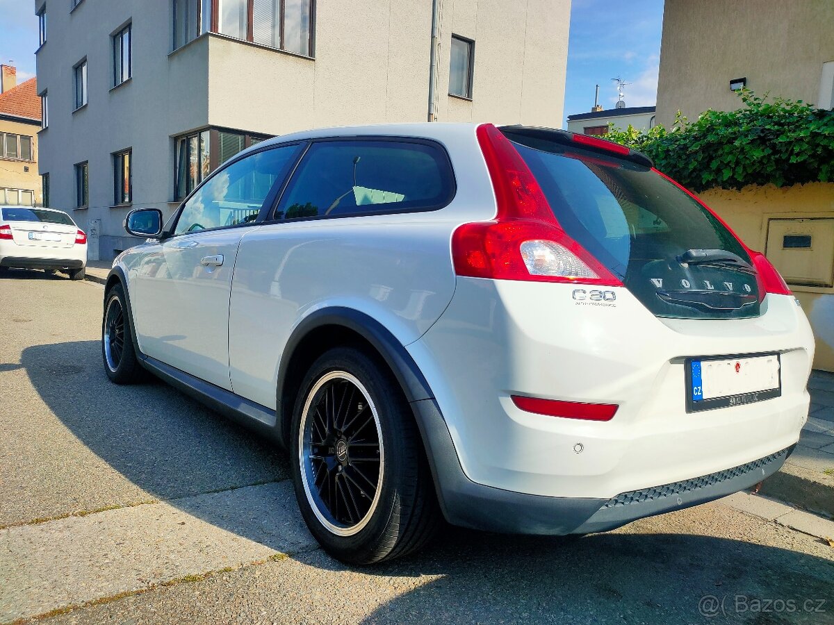Volvo C30 1.6D2, STK 8.2027 - 9