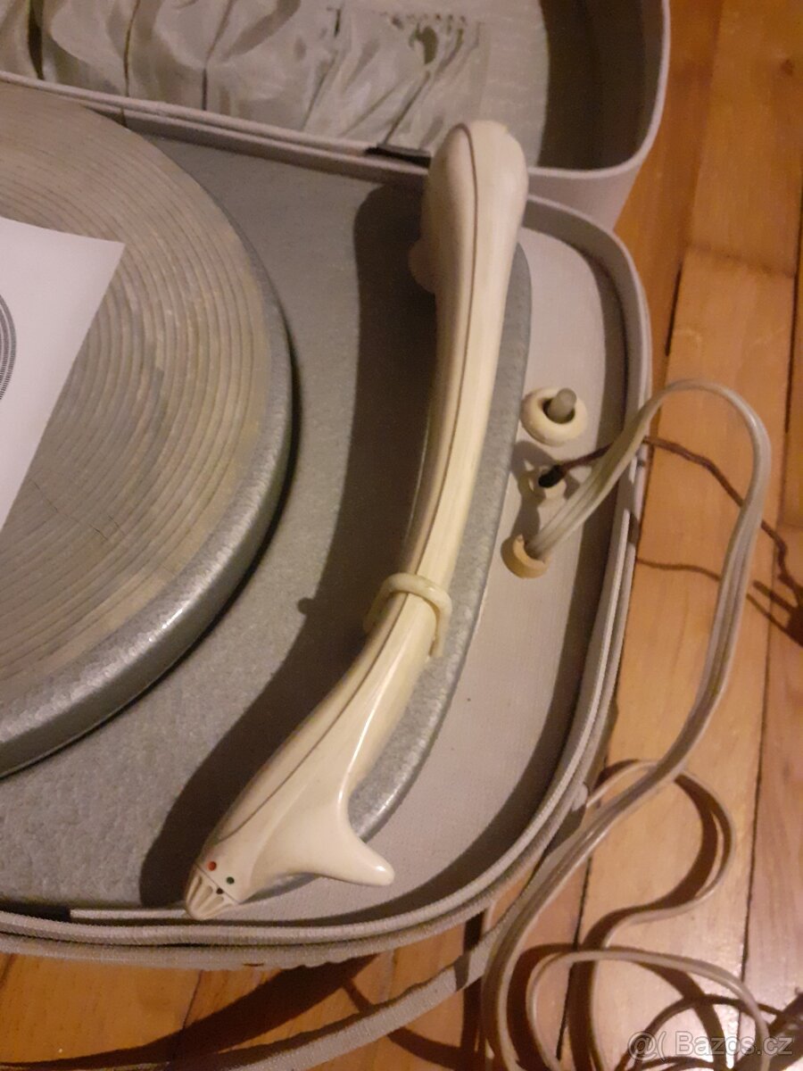 GRAMOFON SUPRAPHON - 9