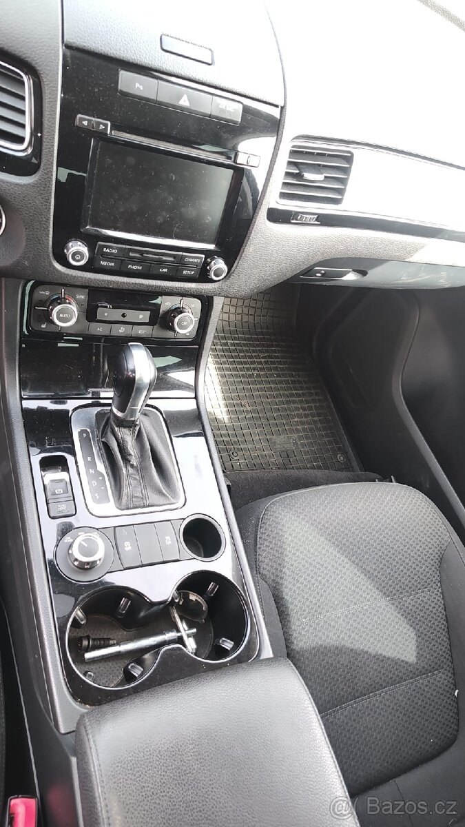 VW Touareg 3,0 náhradní díly - 9