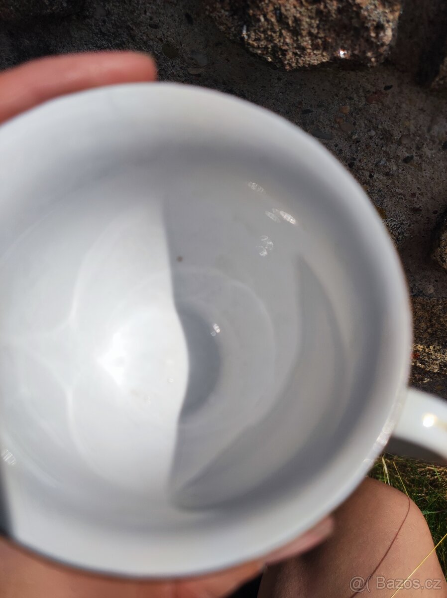 hrnky - 9