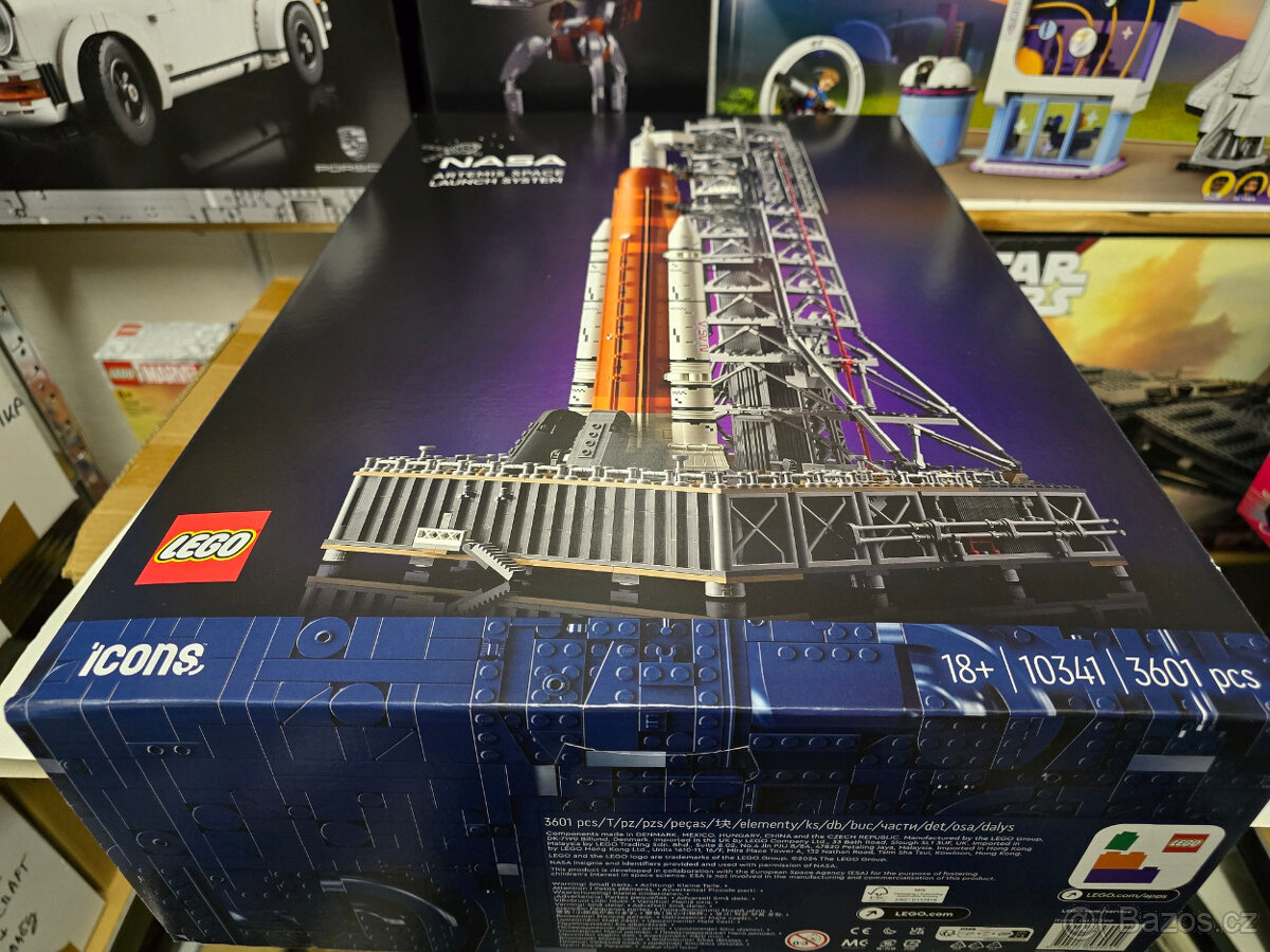 LEGO® Icons™10341 NASA Artemis Space Launch System - 9