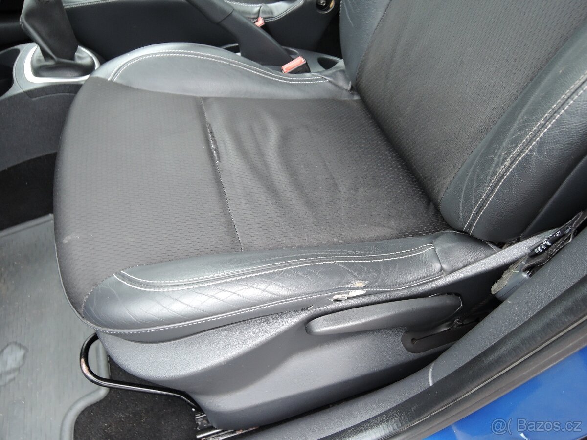 Renault Clio, 1,2i 16V Authentique Servis 2007 - 9