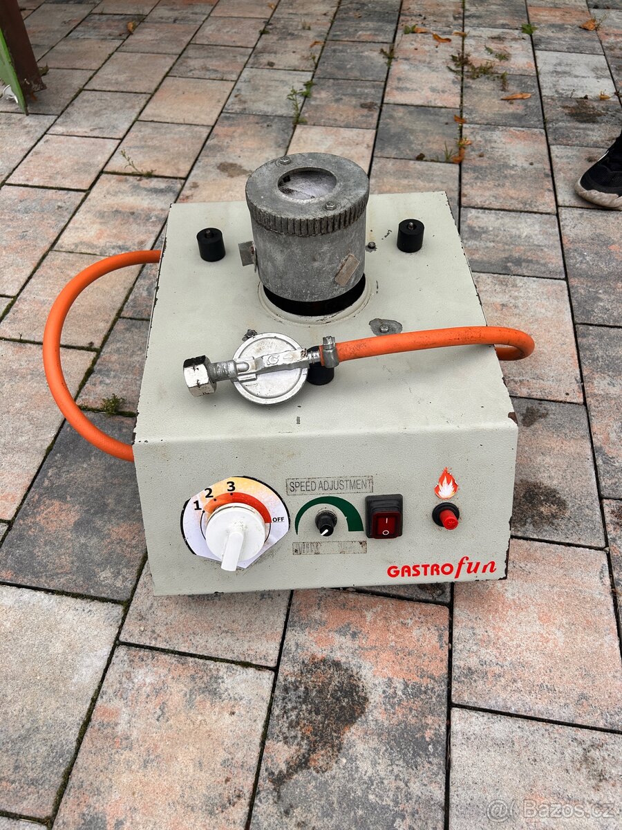 Stánek na cukrovou vatu i se strojem prodám jako celek - 9