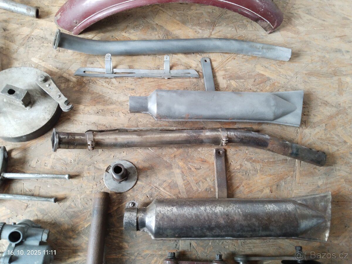 Jawa Villiers, speciál, robot - díly - 9