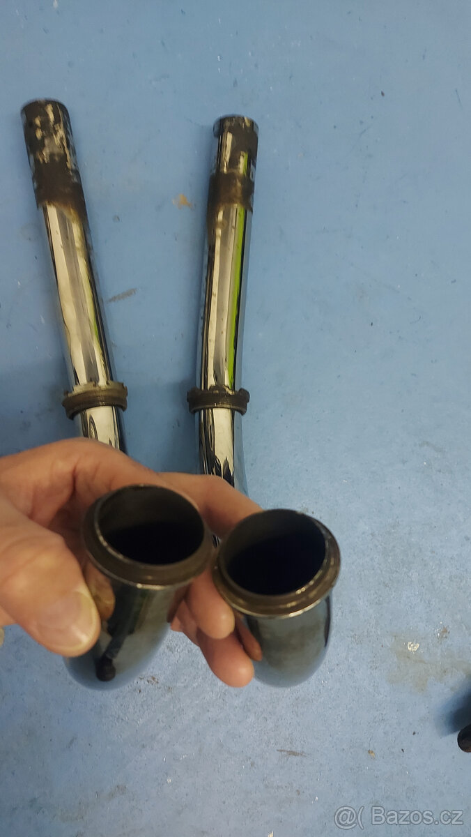 Jawa 250/559 590 Panelka SPORT kolena výfuků - 9