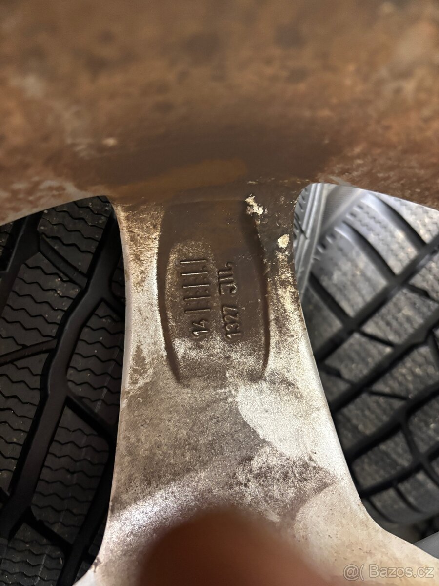 ALU kola 5x120 zimní pneu - 9