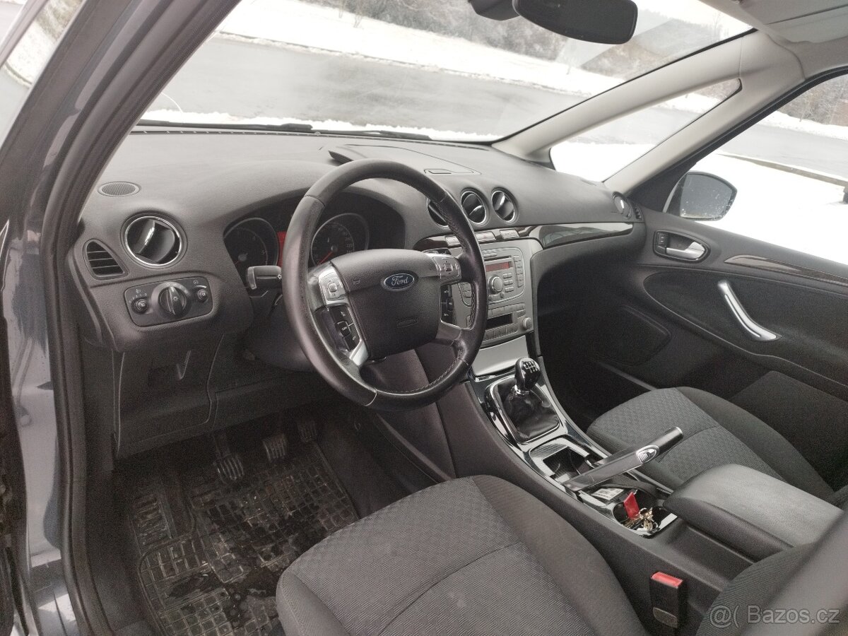 FORD GALAXY 2.0TDCI, GHIA, 7-MÍST - 9