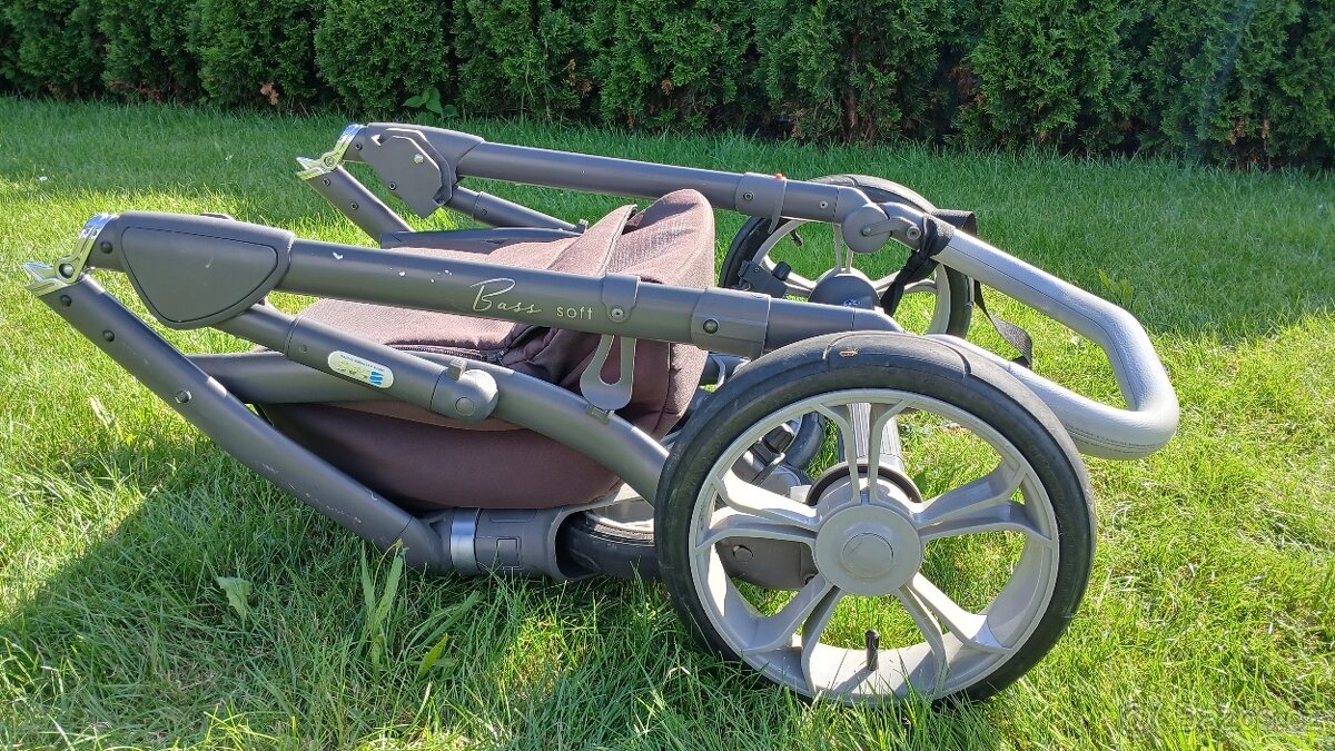 Kočárek Roan Bass Soft trojkombinace - ZDARMA autosedačka - 9