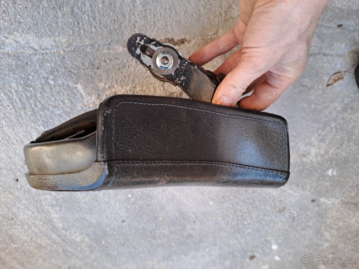 Sedlo Babetta 228, 207 - 9