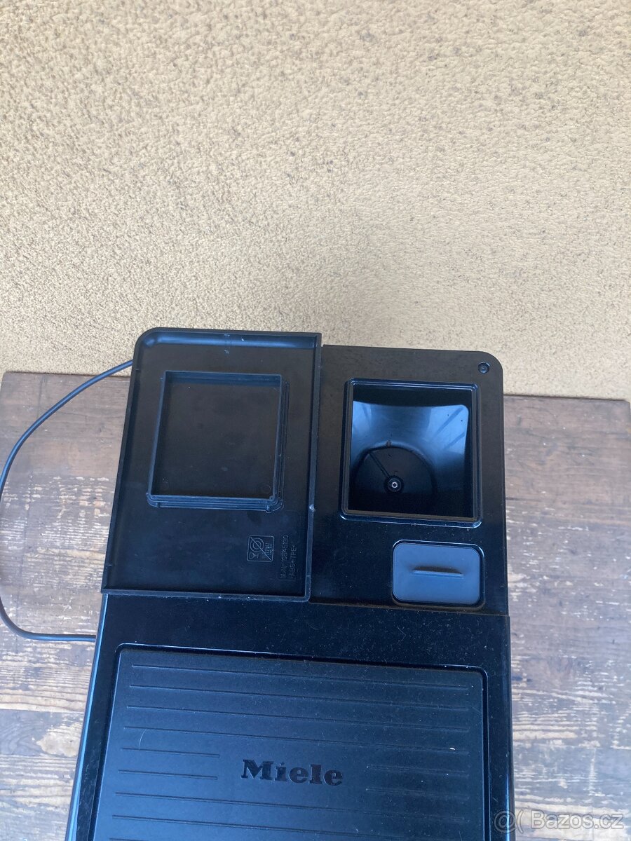 Automatický kávovar Miele CM 5310 Silence Obsidian - 9