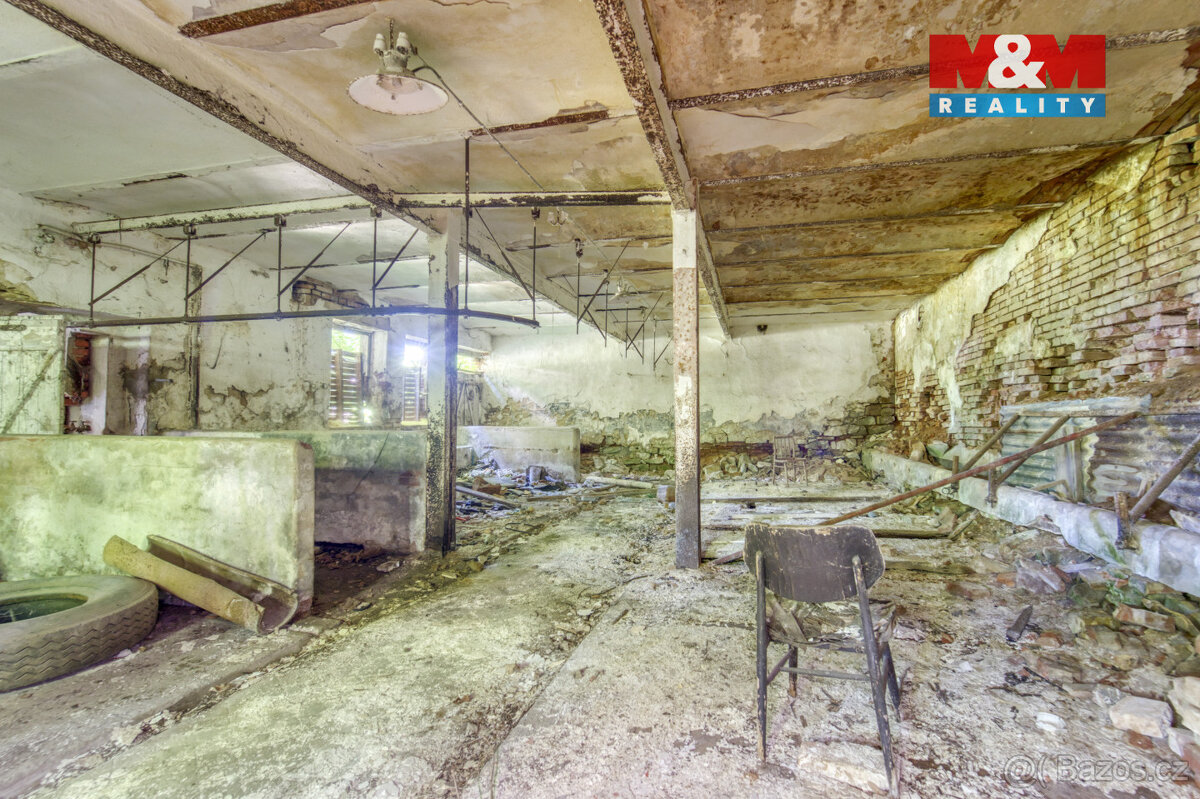 Prodej nájemního domu, 1000 m², Podbořany - 9