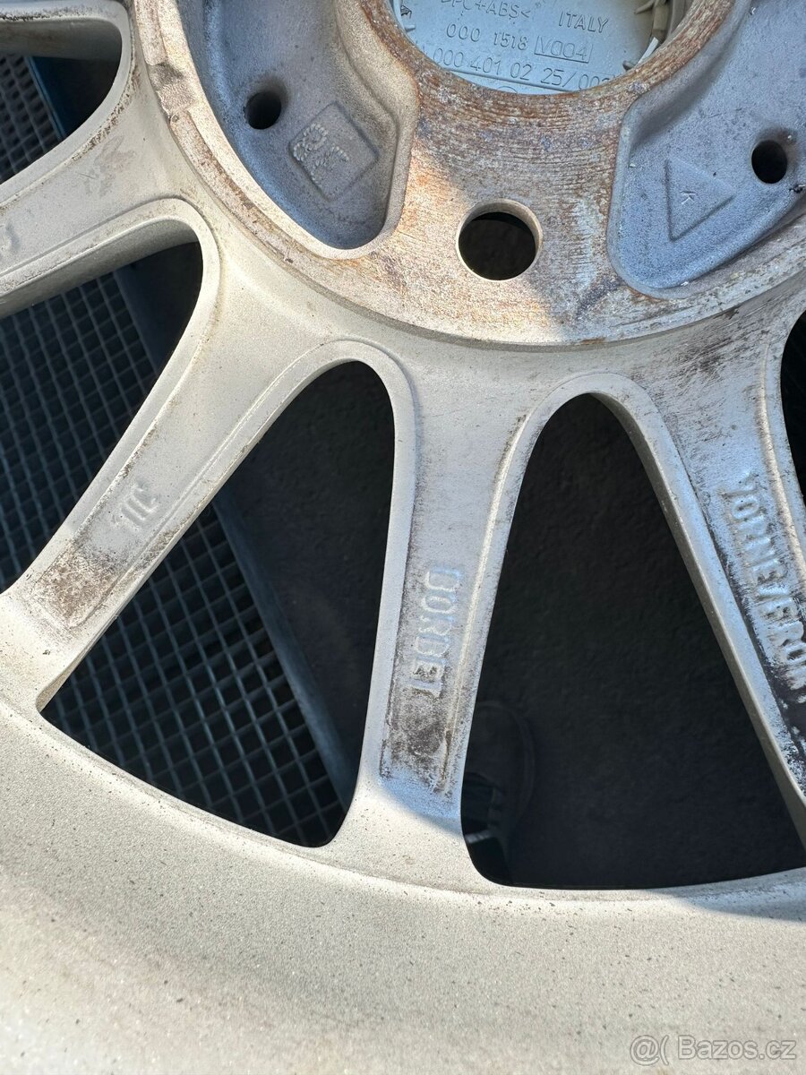 Prodám Alu kola R15 na Smart - 9