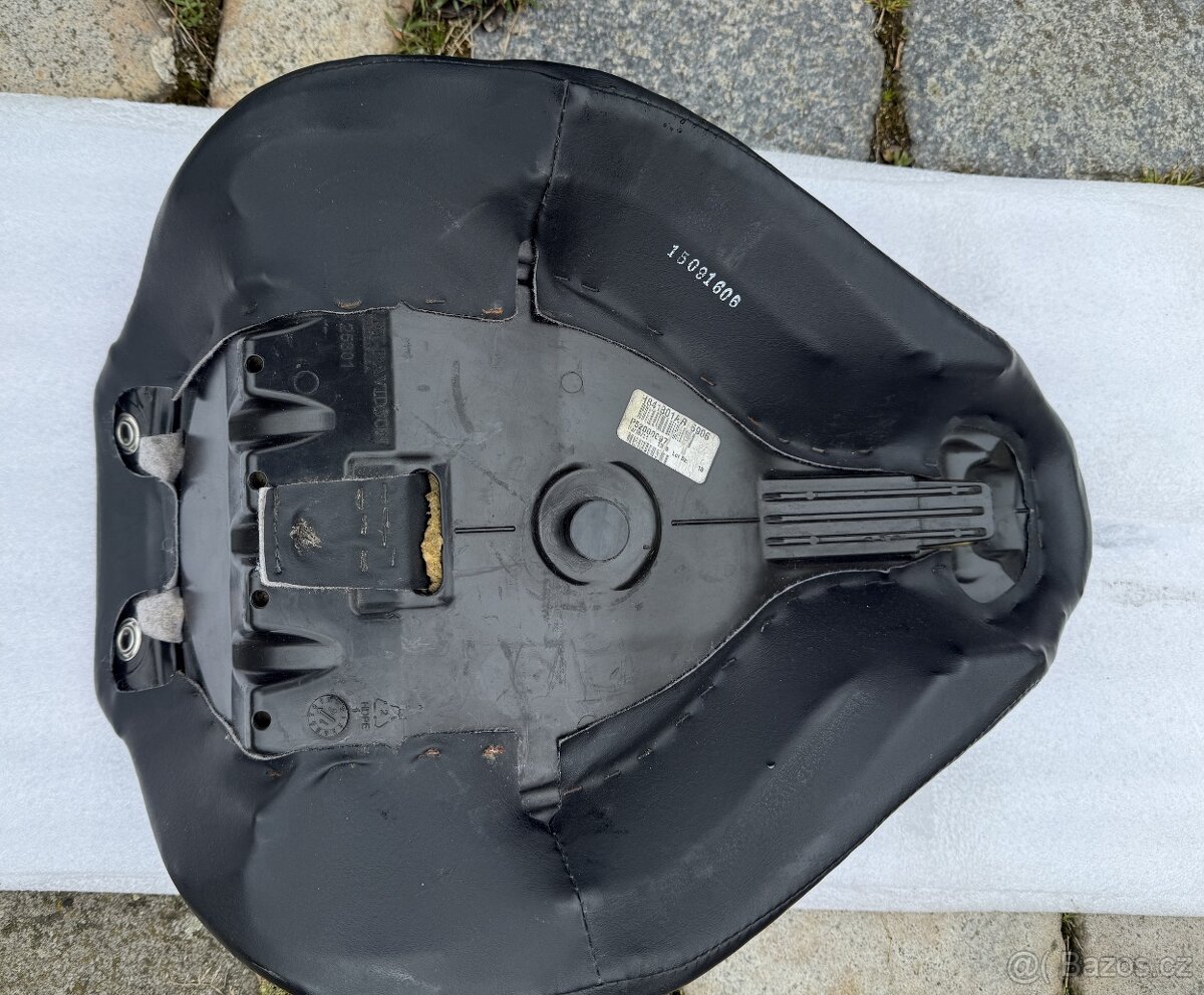 HARLEY DAVIDSON® BREAKOUT - 9