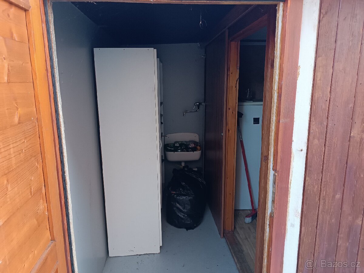 Prodejní stánek - 9