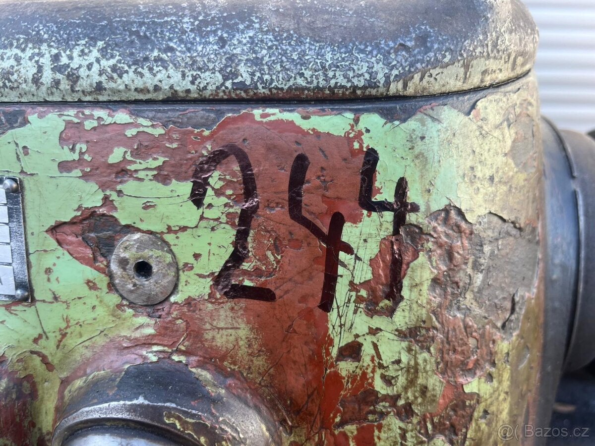 Soustruh S-28 - 9