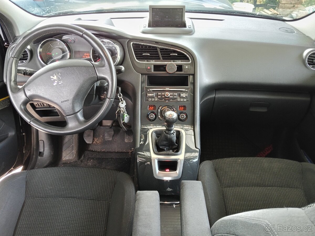 Peugeot 5008 1.6Hdi 82kw rok 6/2012 - 9