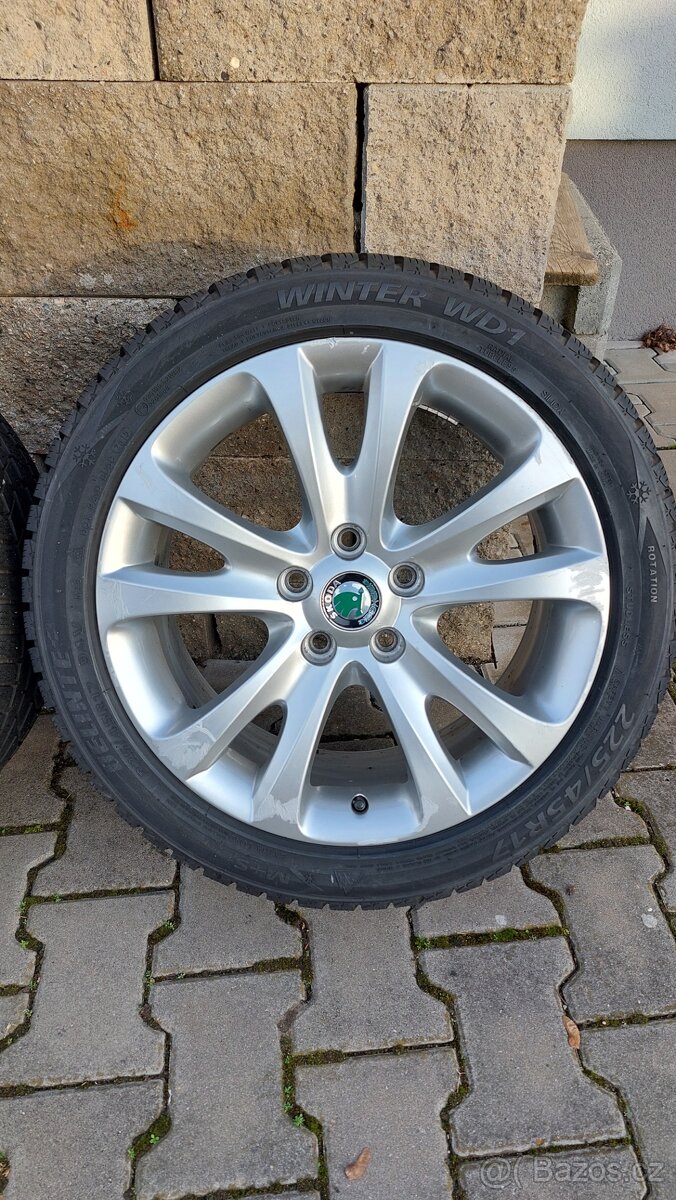 Alu kola 5x112 r17 Trifid originál Škoda Superb II zimní pne - 9