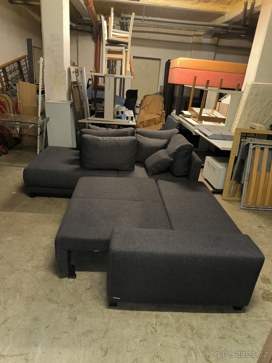 Bytový nábytek, pračka, postele , gauče , stolky , televize - 9