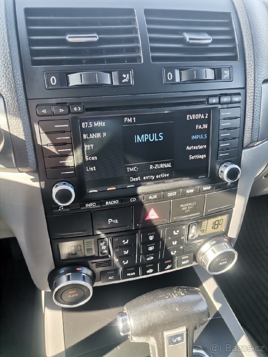 Prodam VW Touareg 3l V6 tdi - 9