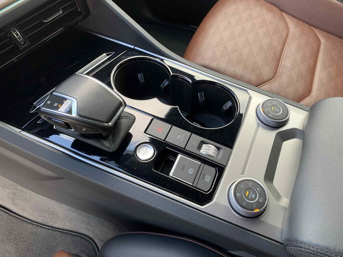 VW Touareg 3.0 TDi 210 kW/DSG /4×4/FULL LED/2xAlu/12.2020 - 9