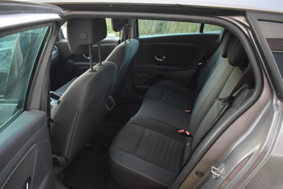 Renault Mégane KOMBI 1.6i LIMITED/ČR PŮVOD/AC - 9